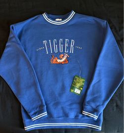 Disney Women  TIGGER SWEATSHIRT