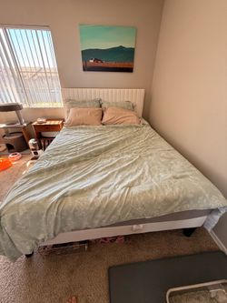 Queen bed set