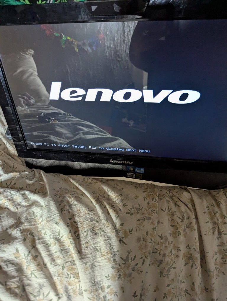Lenovo Ideacrntre Desktop
