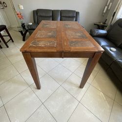 Expandable Dining Table 