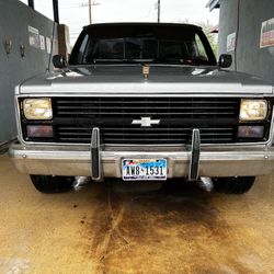 1984 Chevy C10 Short Bed