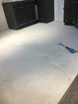 Wood and Laminated Floor Installation