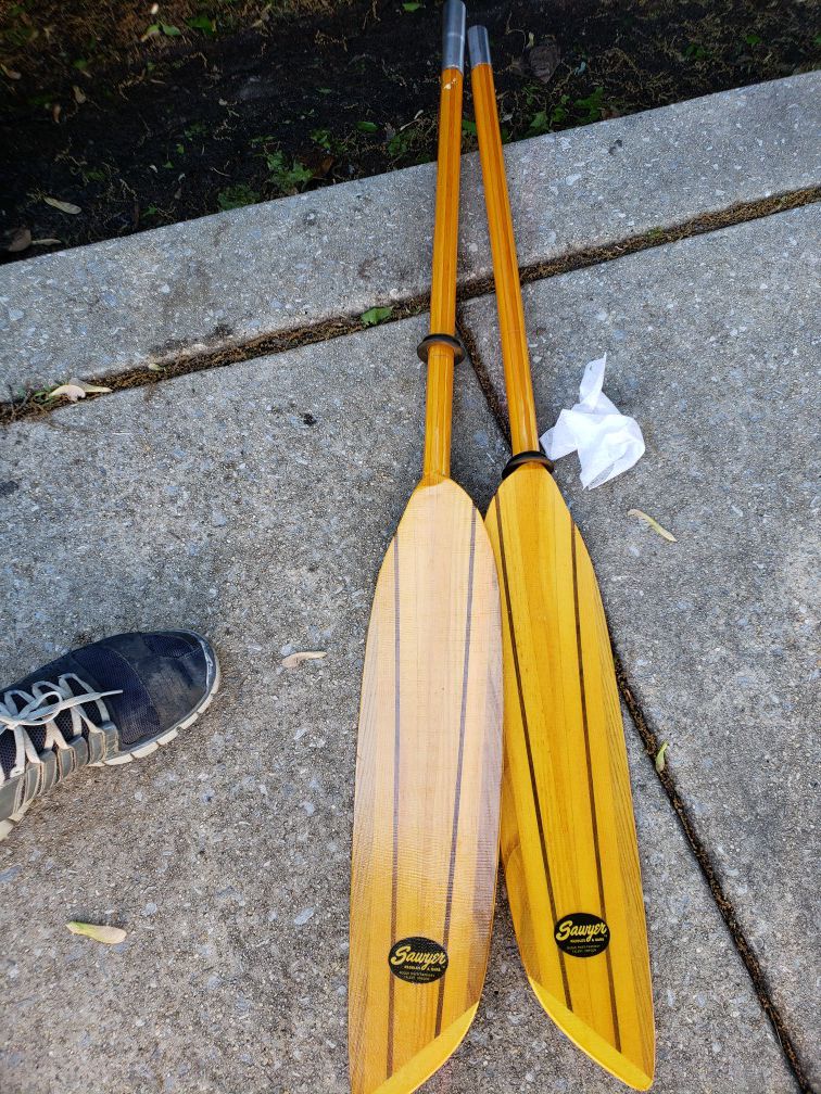 2 paddles