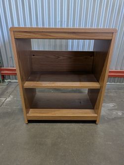 Compact Wood Grain Three-Shelf Bookcase