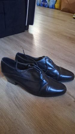Black Leather Oxford Dress Shoes