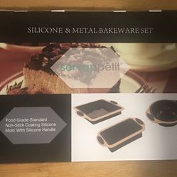 New in Box 3 Piece Set of Servappetit Silicone & Metal Bakeware