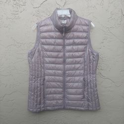 32 Degrees Heat Puffer Vest 
Women's Size L