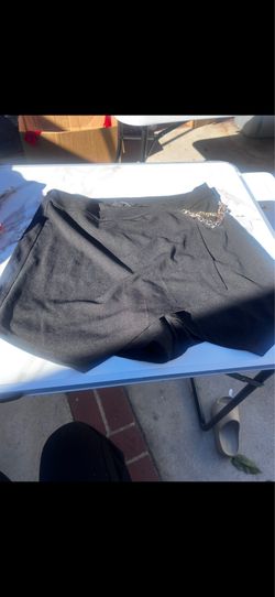 Black skirt brand new with tags L $6