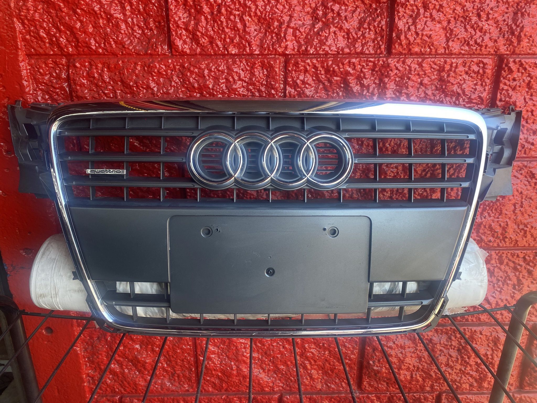 2009 - 2012 Audi A4 Quattro Stock Grill Clean Send Offers