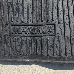 Oem Maxima Wealther Trunk Mat