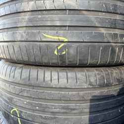 (2) 275/40R21 PAIR OF USED TIRES PIRELLI RUN FLAT 60% LIFE !