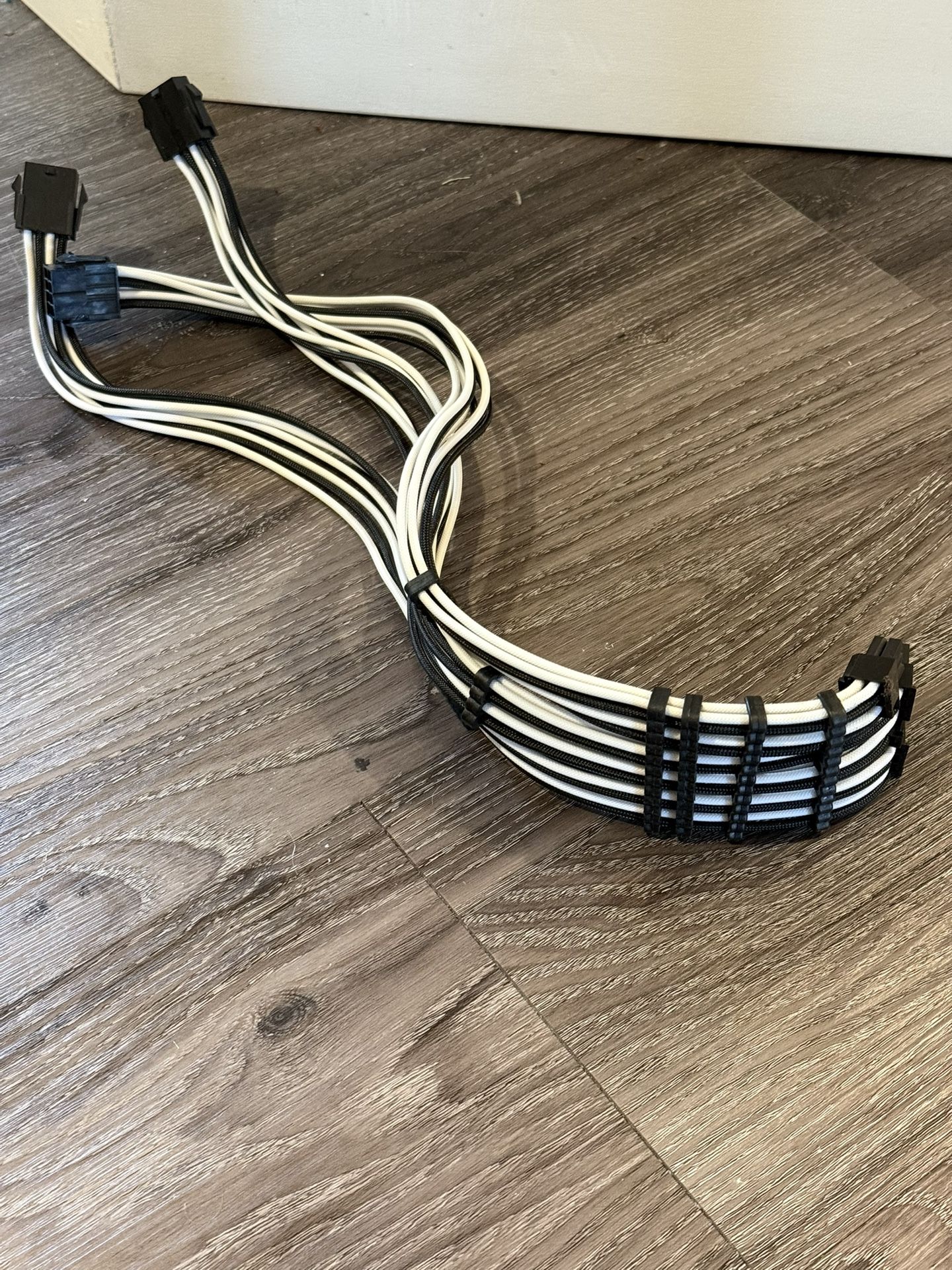 Gpu colored harness extension