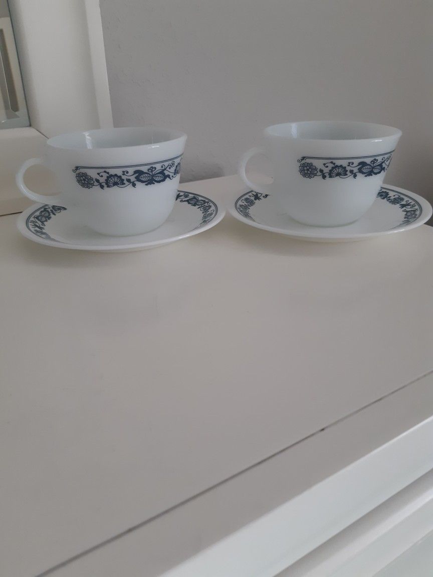 PYREX COFFEE Cups Set Of Two For $12