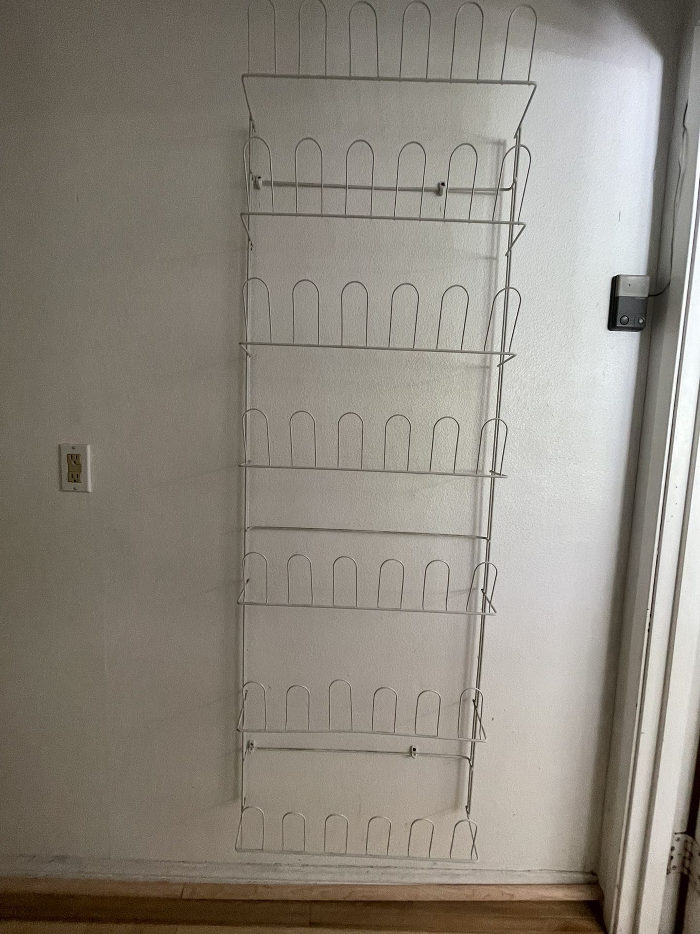 21 pair Of Shoes Rack Organizer On The Wall 68 Inch Tall
