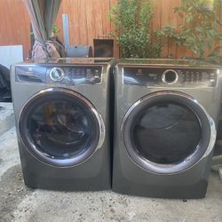 Electrolux Washer Dryer Set 