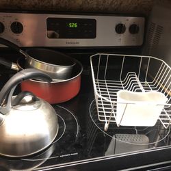 kettle, dish dryer, 2 pots and pan, all for $10!