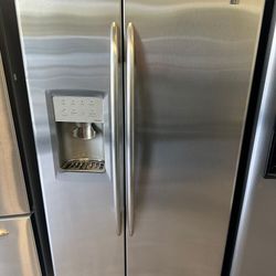 GE Artica Side By Side Refrigerator 