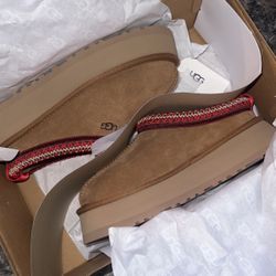 Ugg Chestnut Women Size 5W