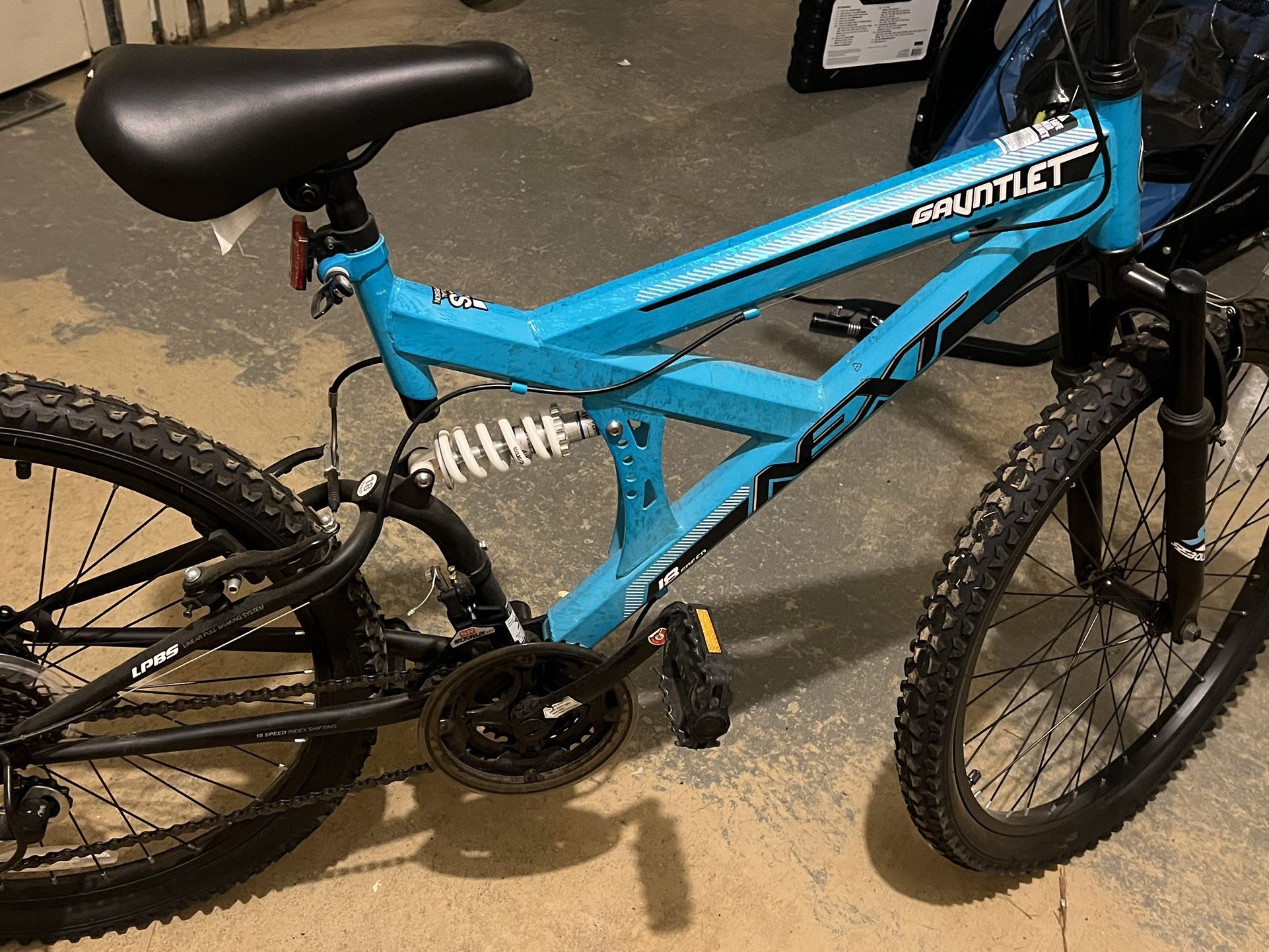 Gauntlet Mountain Bike