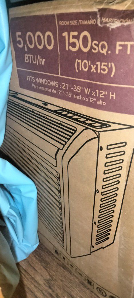 New In Box 5000 BTU  LG Window AC Air Conditioner 150sqft Room Cold Air 