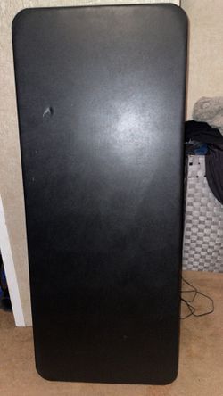 picnic /outdoor table