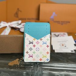 LV   Small purse 