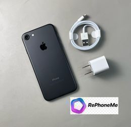 Apple iPhone 7 – 32GB – Unlocked – $65 (Firm)