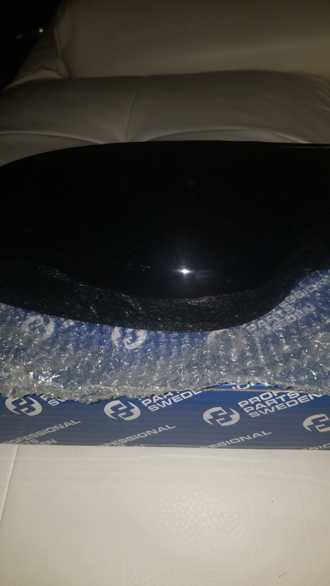 NEW side mirror cover for 2005 Volvo S80