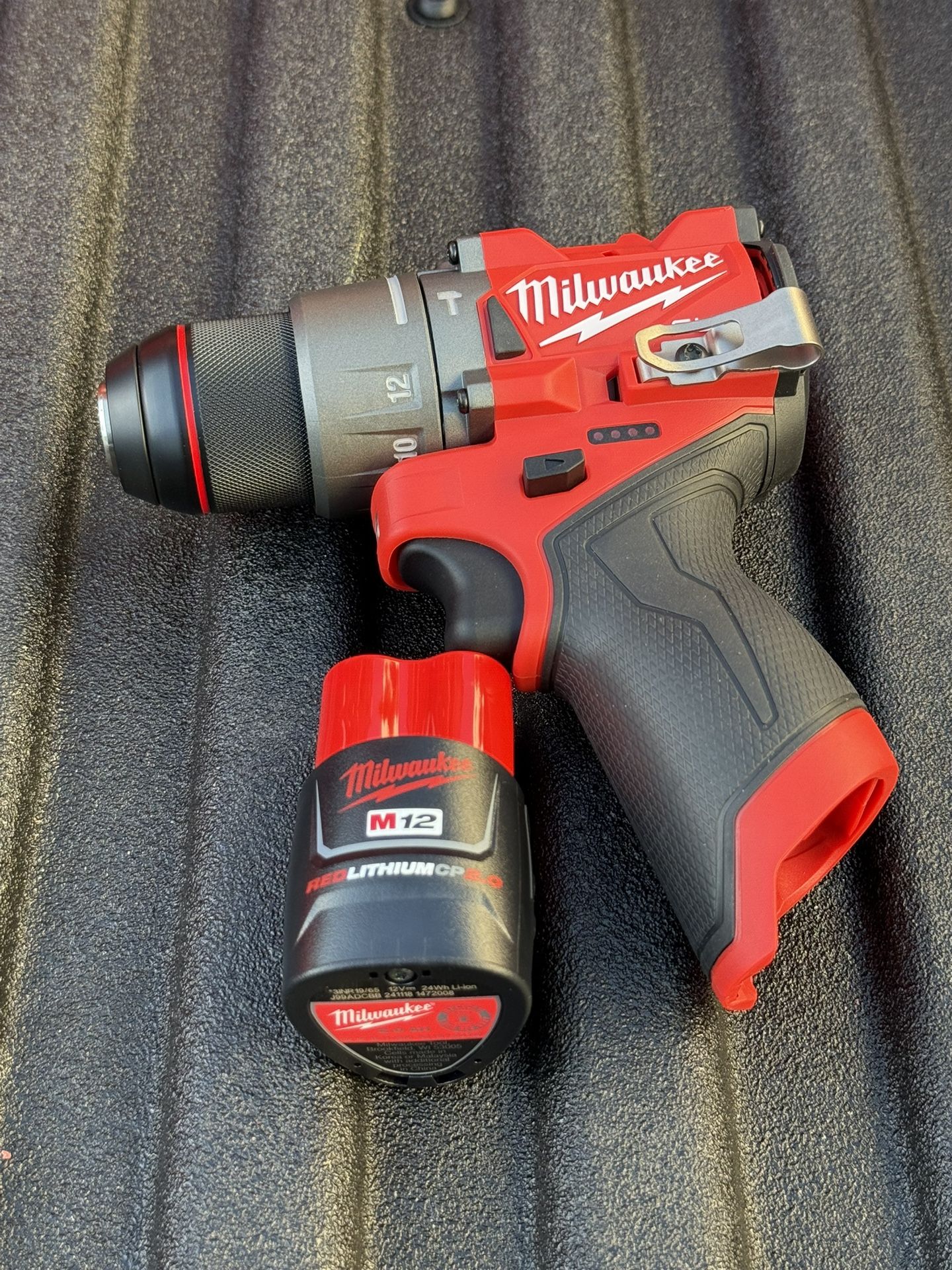 ✅ MILWAUKEE M12 FUEL 1/2” Drill Driver – NUEVO