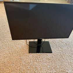 32” Element TV