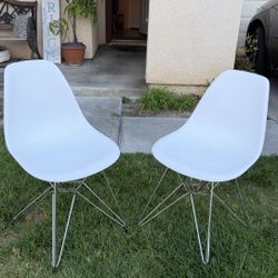 Dining Chairs 