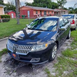 2012 Lincoln MKZ