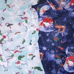 2 No Boundaries Juniors Med Soft Plush Style Hoodie Santa Reindeer Unicorn Candy Canes 
