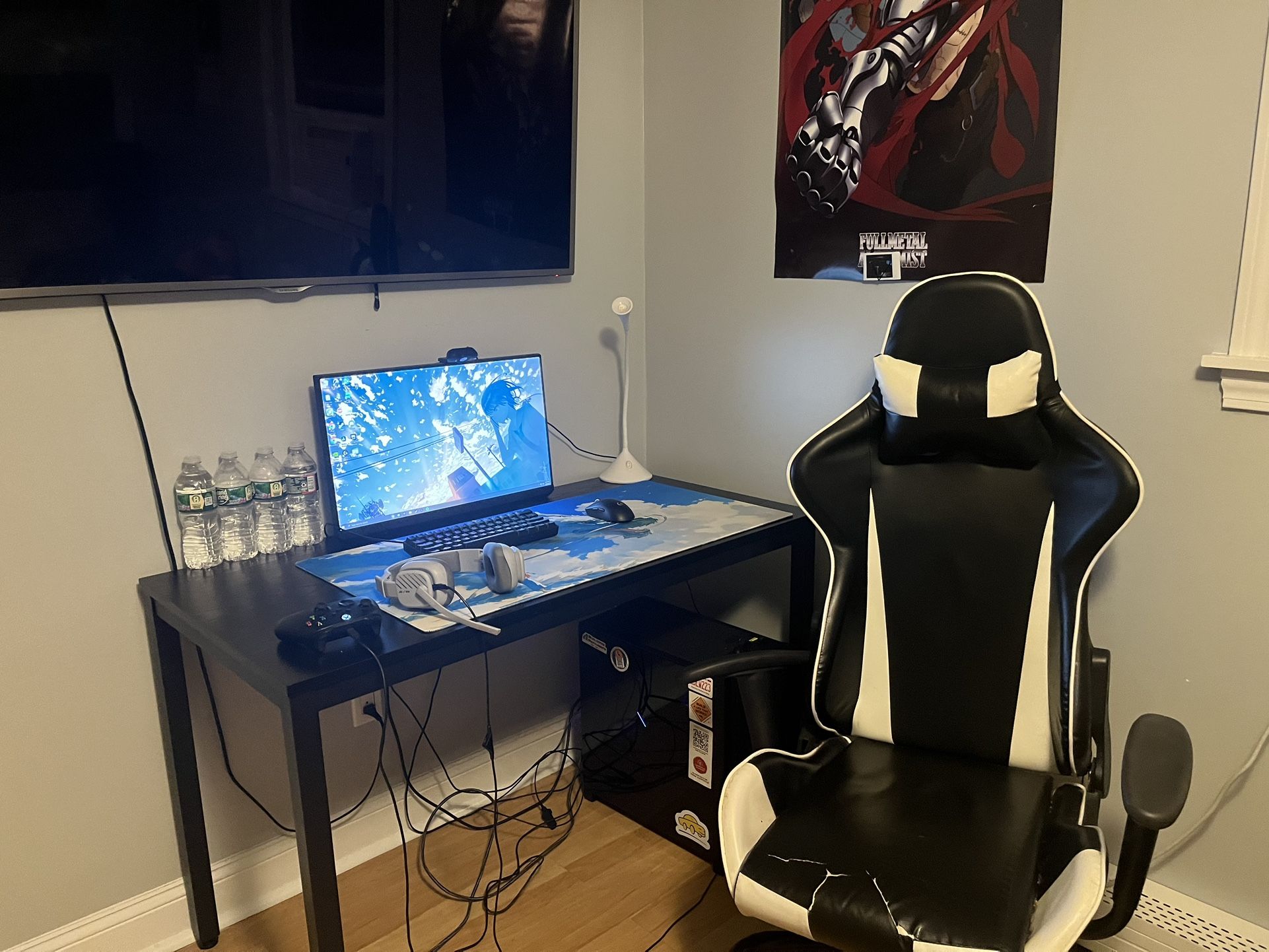 SELLING MY SETUP DM ME FOR PRICES