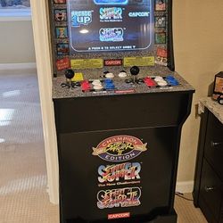 Arcade1Up Street Fighter Game Cabinet