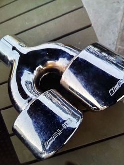 AMG Dual Exhaust Pipe Tip