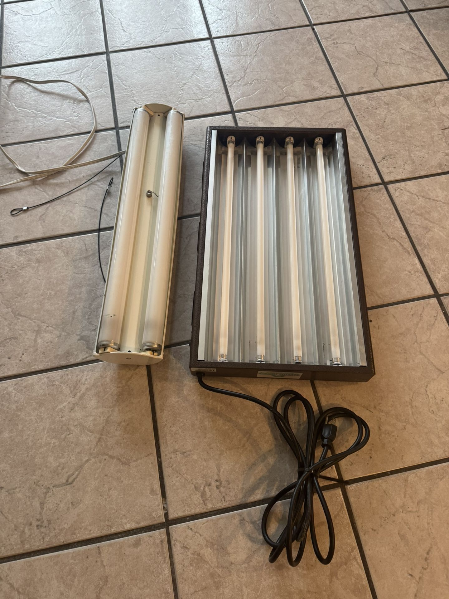 Fluorescent Grow Lights