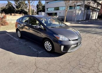 2013 Toyota Prius Plug-In