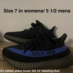 2022 Adidas Yeezy boost 350 v2 in Dazzling Blue Size 7 Women's 