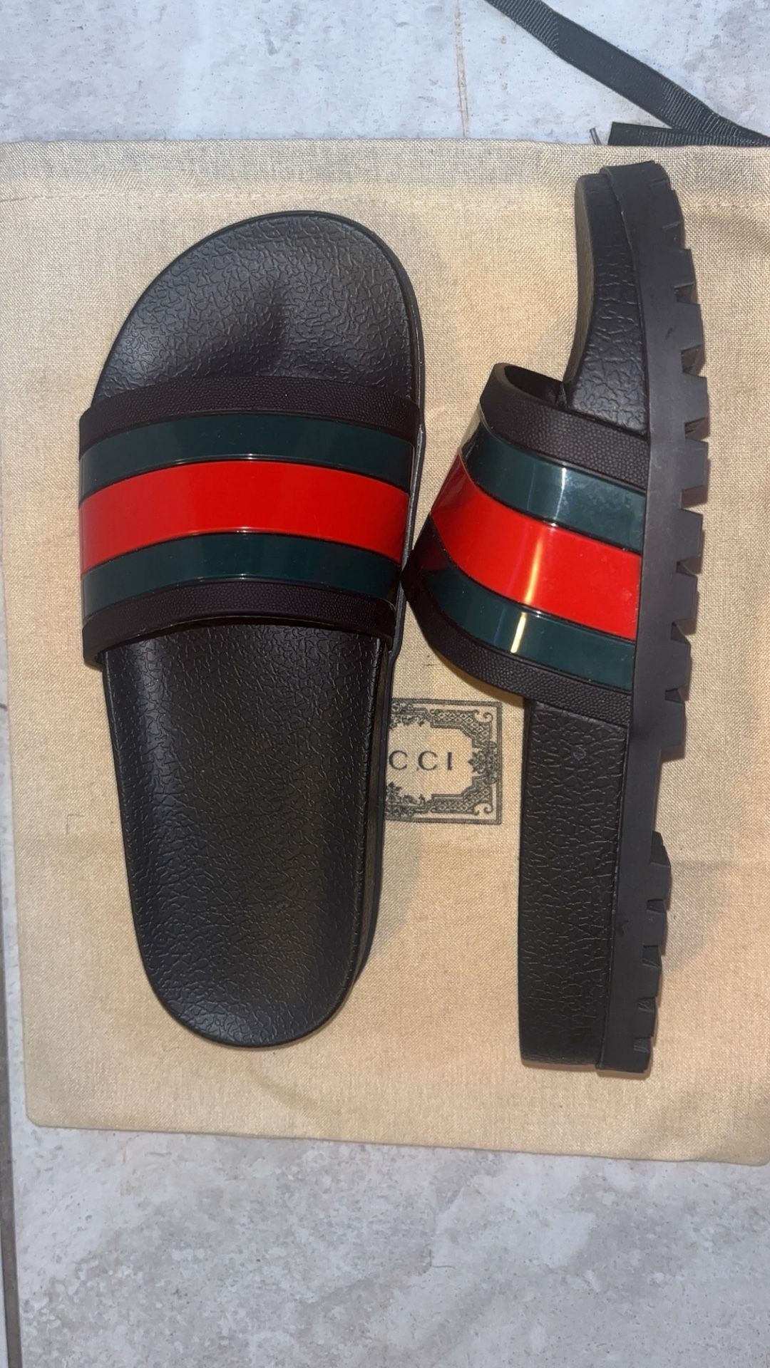 unisex gucci slides eu40