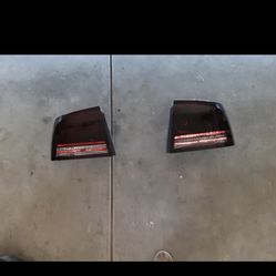 2007 Dodge Charger Rear Lights