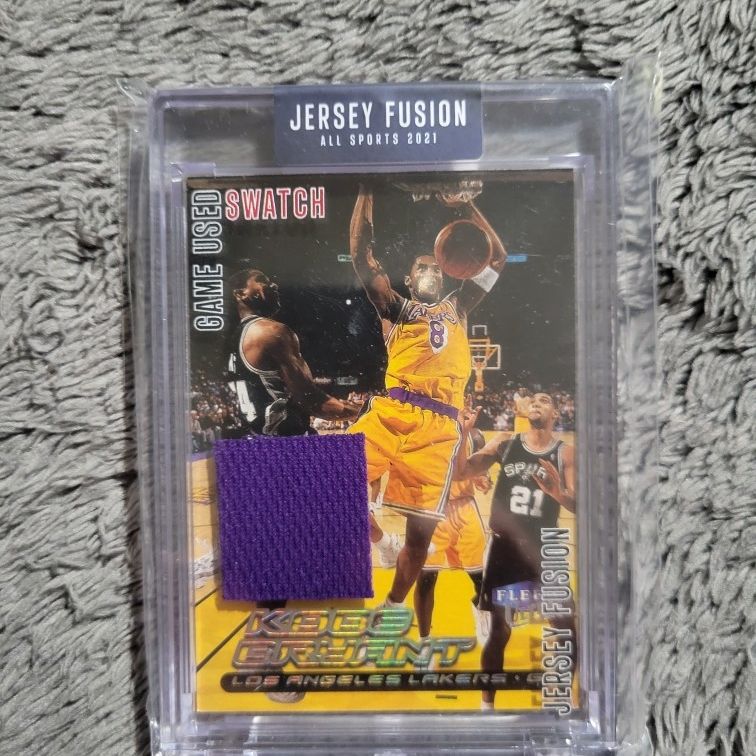 Kobe Bryant 2022 Sportscards.com Jersey Fusion Basketball Edition #KB01  #1/10