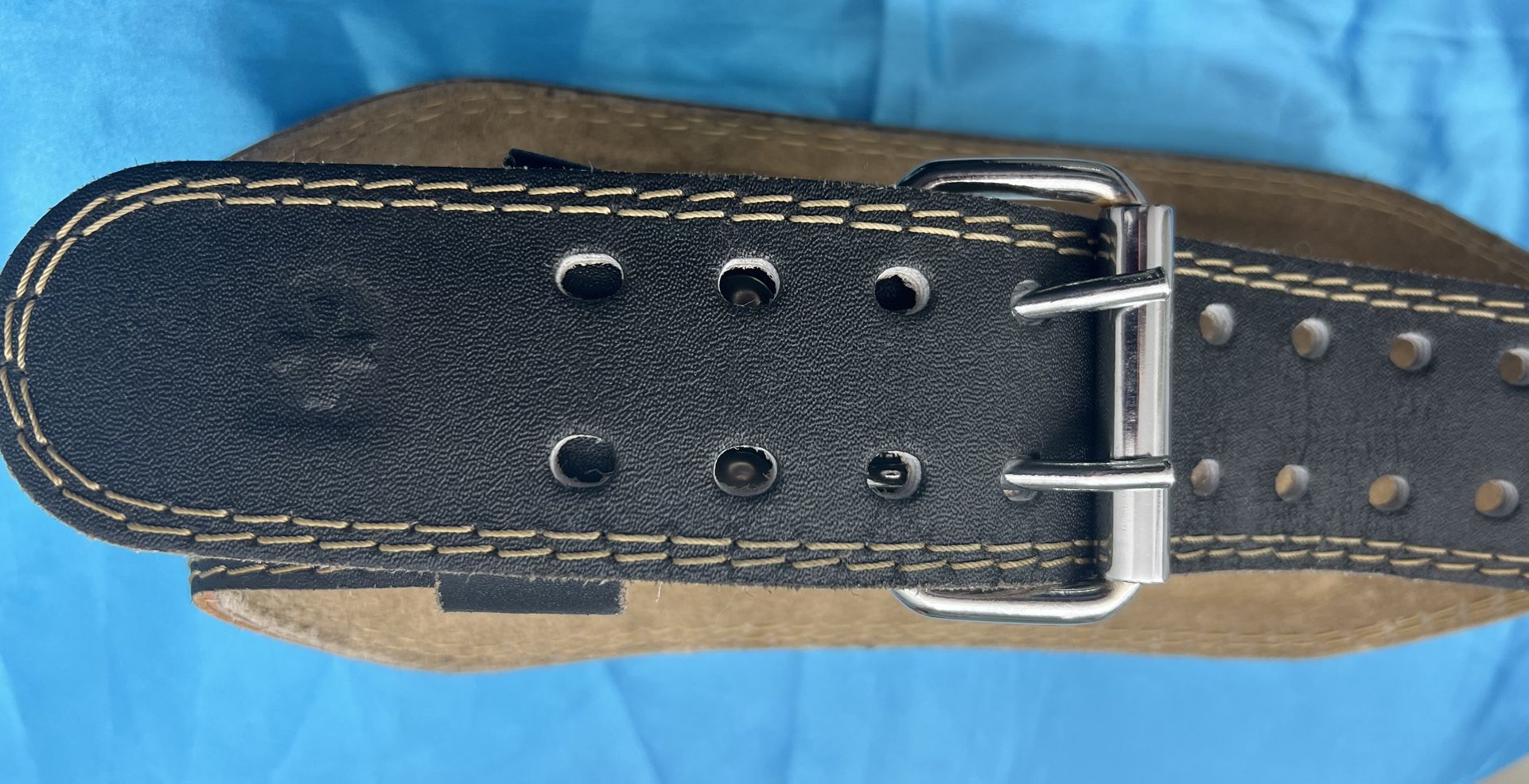 Harbinger 5 Leather belt. Size 5. Padded $40.00 brand new.
