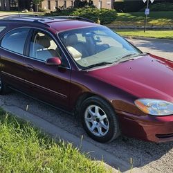 2005 Ford Taurus