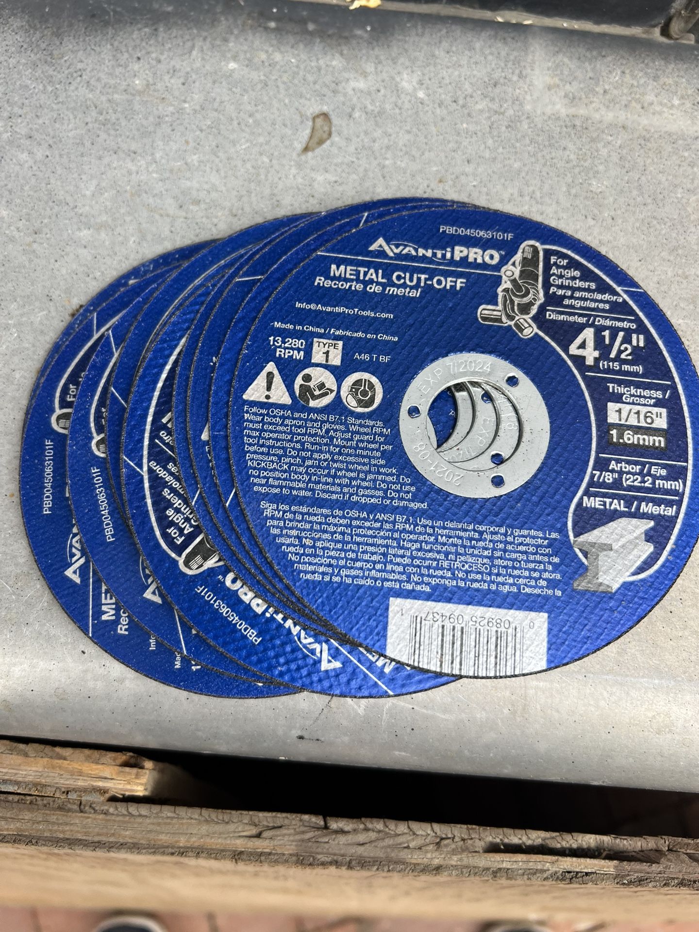 Avanti Pro 4-1/2 in. x 1/16 in. x 7/8 in. Thin Kerf Metal Cut-Off Disc