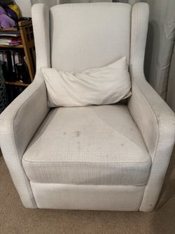 Nursery Rocking Chair With Ottoman