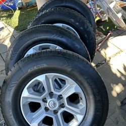 Toyota  4Runner 2016