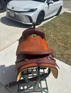 GREMANNED saddle