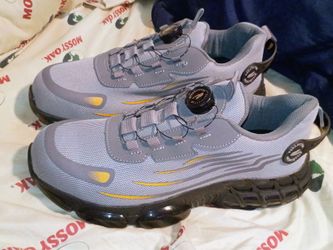 Steel toe shos