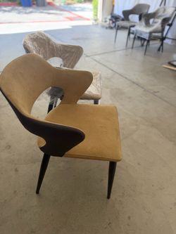 DeRUCCI gray suede chair x4